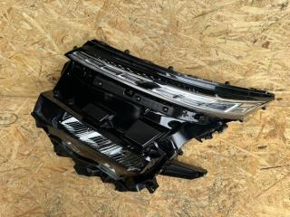 Фара левая передняя TOYOTA VOXY ZWR90 81150-V1051 4 ракурс