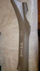 Запчасть накладка на порог салона задняя правая TOYOTA MARKII 2000