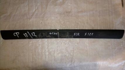 Запчасть накладка на порог салона передняя правая TOYOTA COROLLA FIELDER 2001