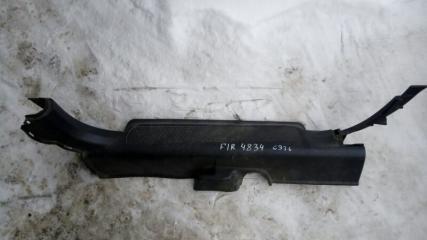 Запчасть накладка на порог салона передняя правая Honda CR-V 2000