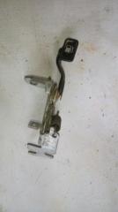 Ручка открывания бензобака TOYOTA FUNCARGO 2003