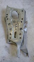 Крепление магнитофона TOYOTA CAMRY 1998