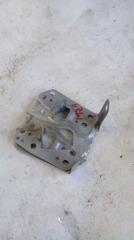 Крепление магнитофона TOYOTA IPSUM 2005