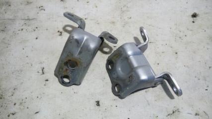 Запчасть петля двери задняя правая SUBARU Outback 2007