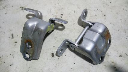 Запчасть петля двери задняя левая SUBARU Outback 2007