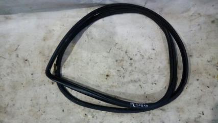 Запчасть уплотнитель проема двери передний левый TOYOTA ALTEZZA 2001