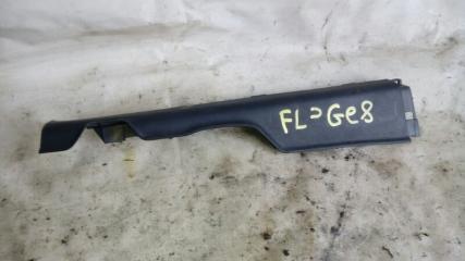 Запчасть накладка на порог салона передняя левая HONDA FIT 2008