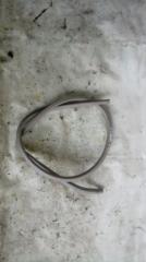 Запчасть уплотнитель проема двери передний правый TOYOTA VISTA 1995