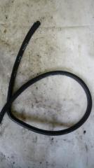 Уплотнитель проема двери передний левый Honda CR-V 1999