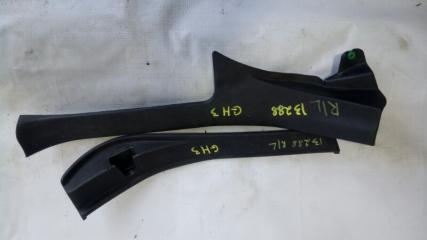 Запчасть накладка на порог салона задняя левая SUBARU IMPREZA 2007