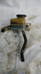 Бачок гур TOYOTA VISTA 2000