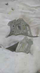 Крепление магнитофона TOYOTA PLATZ 2004