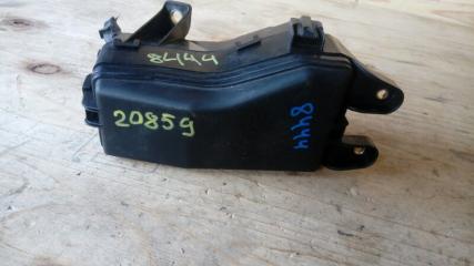 Блок предохранителей TOYOTA Mark II 2004