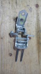 Петля двери задняя левая TOYOTA Mark II 2004