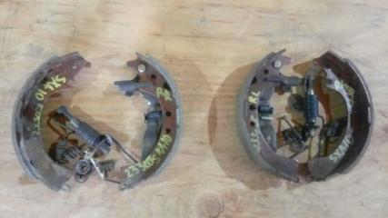 Запчасть механизм ручника с колодками TOYOTA RAV4 1994