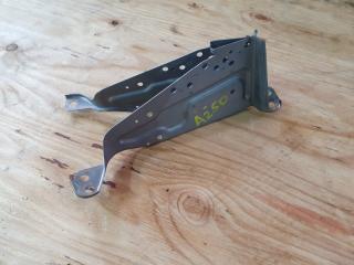 Крепление магнитофона TOYOTA AVENSIS 2006