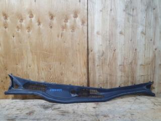 Жабо TOYOTA Mark II 2001