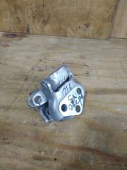 Петли багажника TOYOTA FUNCARGO 2001