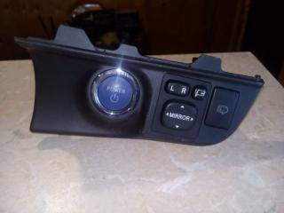 Запчасть консоль торпеды TOYOTA AQUA 2012