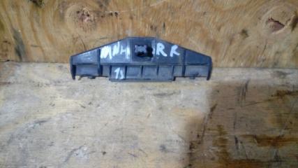 Запчасть крепление бампера заднее правое TOYOTA ALPHARD 2006