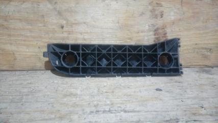 Крепление бампера заднее правое TOYOTA PROBOX 2006