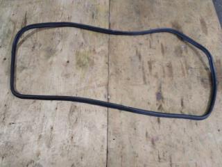 Уплотнитель двери багажника HONDA TORNEO 1997