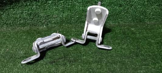 Запчасть петля двери задняя левая TOYOTA VISTA 1998