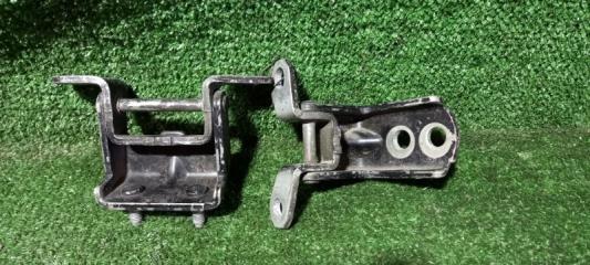 Фото запчасти петля двери задняя правая NISSAN LEAF 2011 контрактная запчасть Запчасть петля двери задняя правая NISSAN LEAF 2011