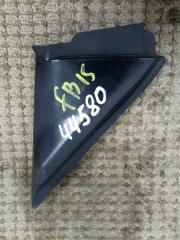 Фото запчасти уголок двери передний правый NISSAN Sunny 2000 контрактная запчасть Запчасть уголок двери передний правый NISSAN Sunny 2000