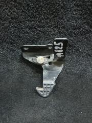 Фото запчасти замок капота NISSAN LEAF 2011 контрактная запчасть Запчасть замок капота NISSAN LEAF 2011