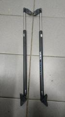 Амортизатор двери багажника TOYOTA VOXY 2004 контрактная Амортизатор двери багажника TOYOTA VOXY 2004