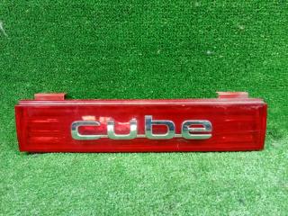 Вставка между стопов NISSAN CUBE 2009 контрактная Вставка между стопов NISSAN CUBE 2009