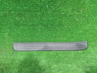 Запчасть накладка на порог задняя левая TOYOTA CHASER 1998