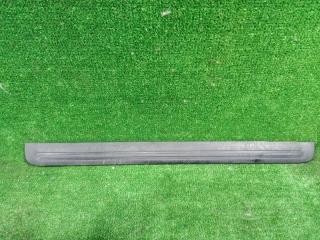 Запчасть накладка на порог передняя правая TOYOTA CHASER 1998