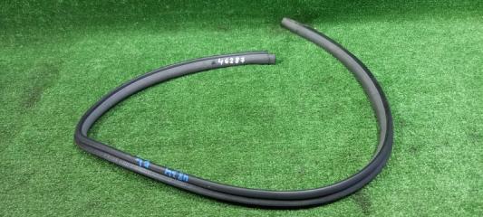 Уплотнитель проема двери передний левый HONDA CR-V 1997