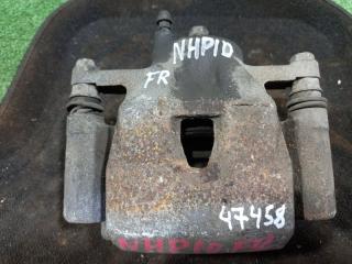 Запчасть суппорт передний правый передний правый TOYOTA AQUA 2012