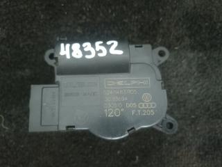 Запчасть сервопривод заслонки печки AUDI Q7 2010