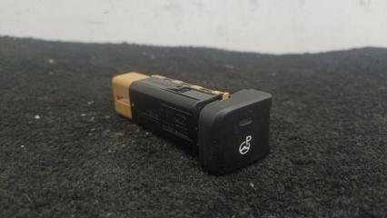 Фото запчасти кнопка Kia Sorento 2012 контрактная запчасть Запчасть кнопка Kia Sorento 2012