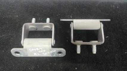 Фото запчасти петли багажника Kia Sportage 2013 контрактная запчасть Запчасть петли багажника Kia Sportage 2013