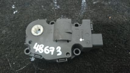 Фото запчасти сервопривод заслонки печки BMW X5 2010 контрактная запчасть Запчасть сервопривод заслонки печки BMW X5 2010