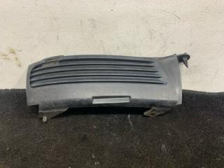 Заглушка бампера правая TOYOTA IPSUM 2006