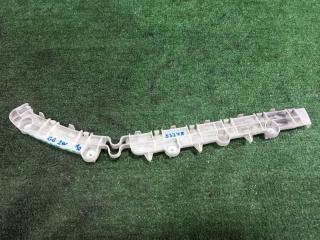 Запчасть крепление бампера заднее правое Mitsubishi Outlander 2013