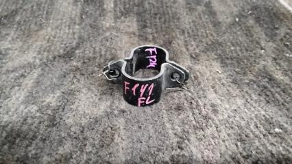 Скоба стабилизатора передняя TOYOTA COROLLA FIELDER 2009