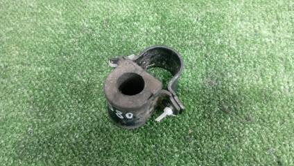 Скоба стабилизатора передняя TOYOTA PROBOX 2005 2006 2008