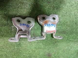 Запчасть петля двери передняя левая TOYOTA Gaia 2001