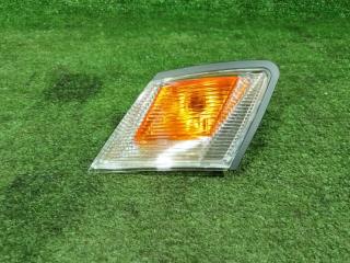 Поворотник правый правый TOYOTA Mark II 1995