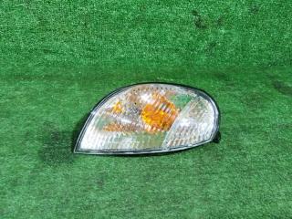 Поворотник правый правый TOYOTA NADIA 2000