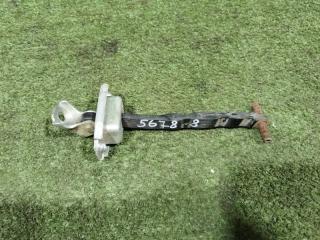 Фото запчасти ограничитель двери передний левый SUZUKI ESCUDO 2007 контрактная запчасть Запчасть ограничитель двери передний левый SUZUKI ESCUDO 2007