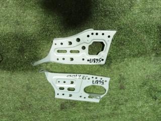 Крепление магнитофона TOYOTA Mark II 1999