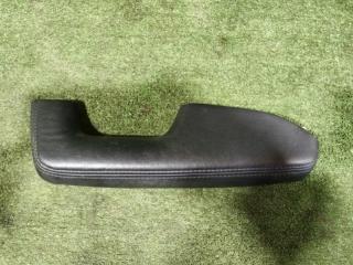 Обшивка двери передняя правая TOYOTA CROWN 2005 контрактная Обшивка двери передняя правая TOYOTA CROWN 2005